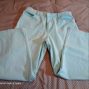 2 Pairs Gloria Vanderbilt Amanda Jeans